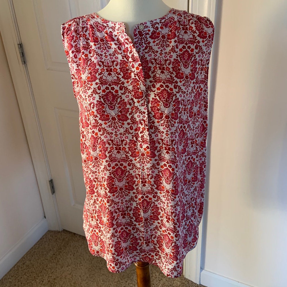 LOFT lightweight pink sleeveless print top